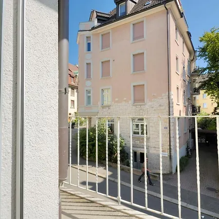 Pabs Residences - Kronenstrasse 37 * Zurich